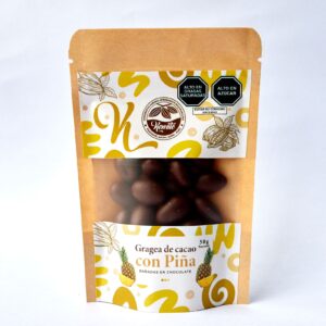 Gragea de cacao con piña